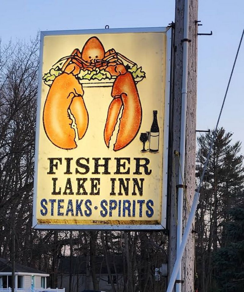 Fishers Lake (Fisher Lake, Fishers Lake) - Fisher Lake Inn (newer photo)